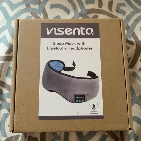 Sleep Mask with blue tooth headphones - Picture 1 of 2